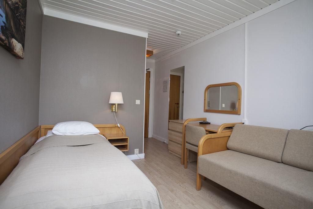 Stetind Hotel Kjopsvik Exterior photo